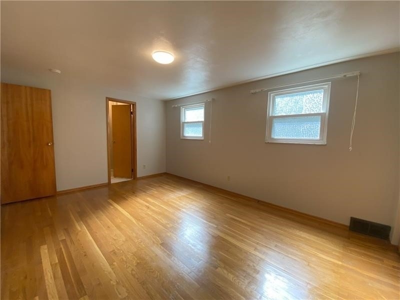 439 Crestview Dr - Photo 32