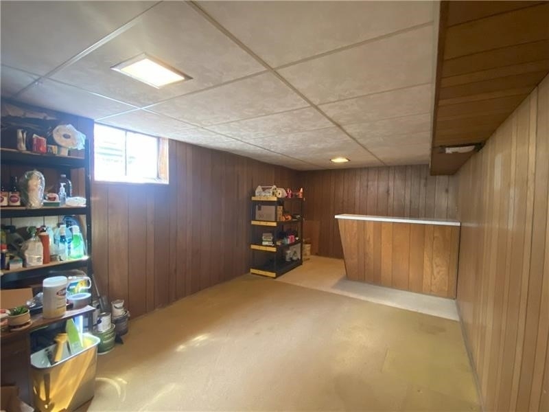 439 Crestview Dr - Photo 43