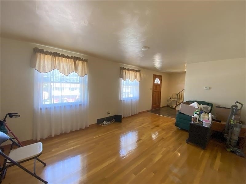 439 Crestview Dr - Photo 16