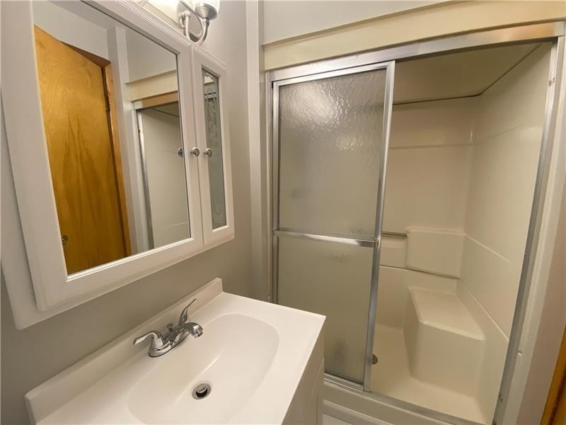 439 Crestview Dr - Photo 28