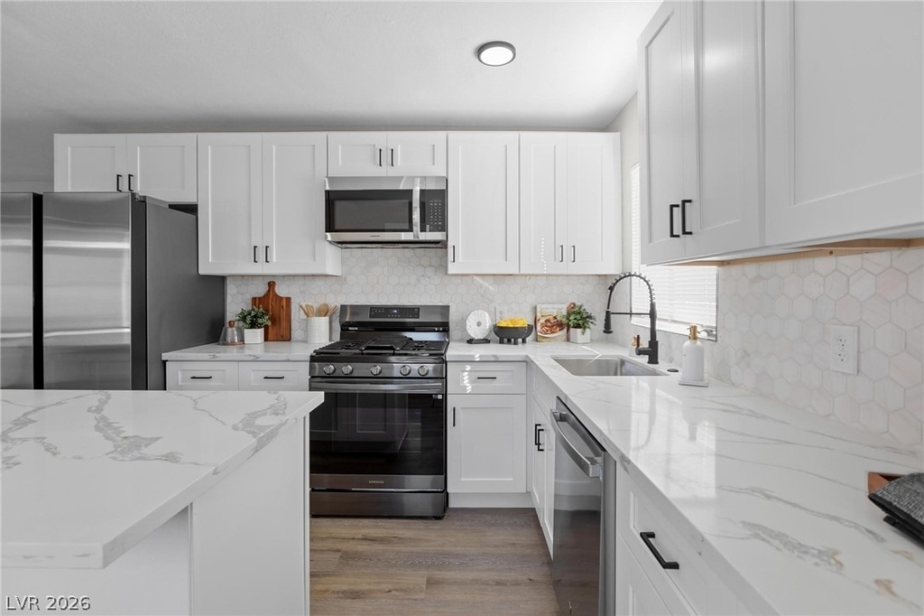 139 Fir Street - Photo 9