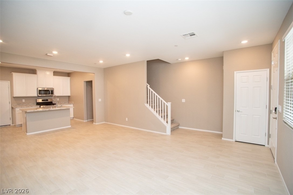 9 Alamere Falls Drive - Photo 3