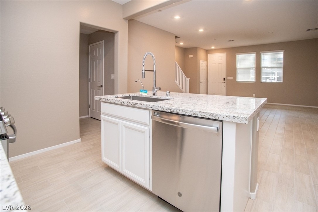 9 Alamere Falls Drive - Photo 8