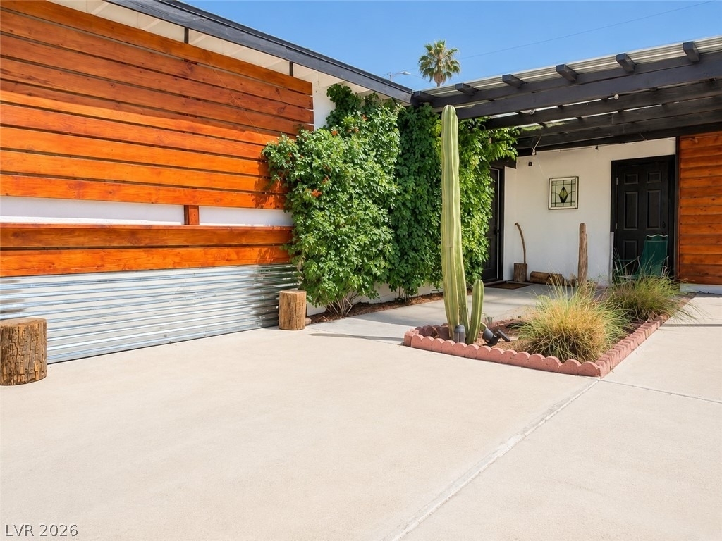 1816 Wengert Avenue - Photo 4