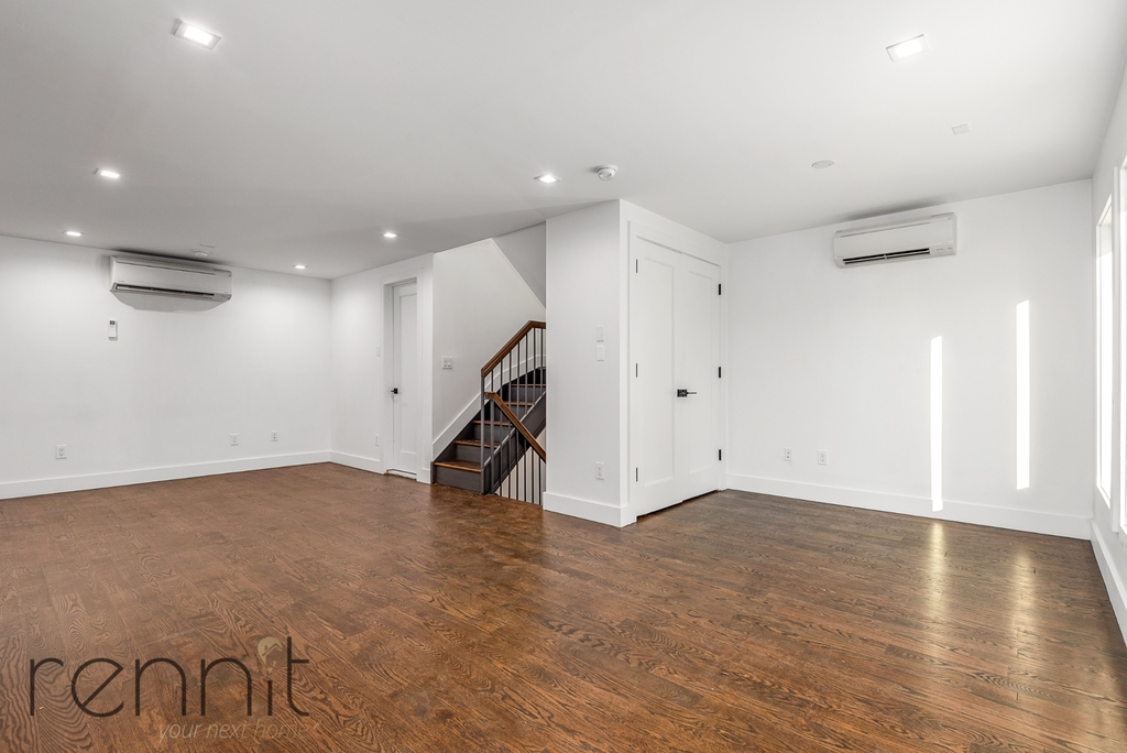 Kent Ave & N 13th St - Photo 3