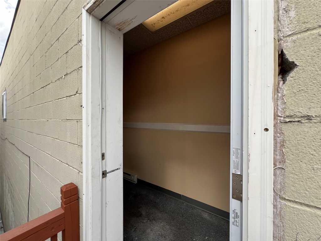 130 W Main Street - Photo 5
