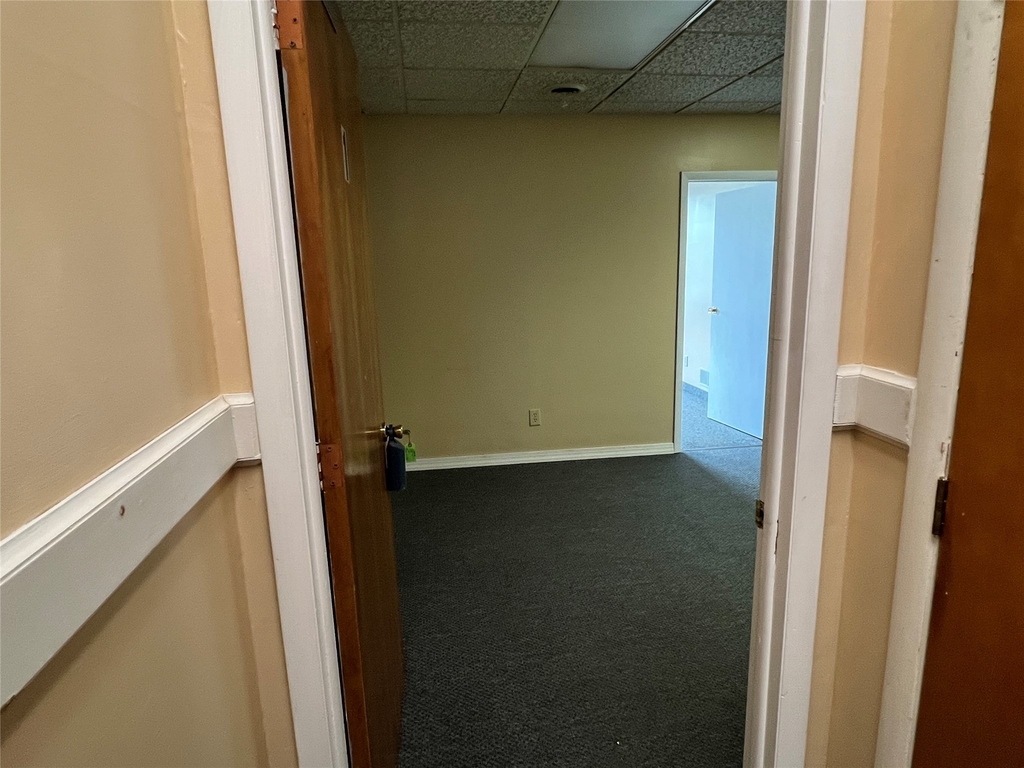 130 W Main Street - Photo 8