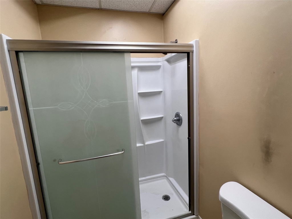 130 W Main Street - Photo 26