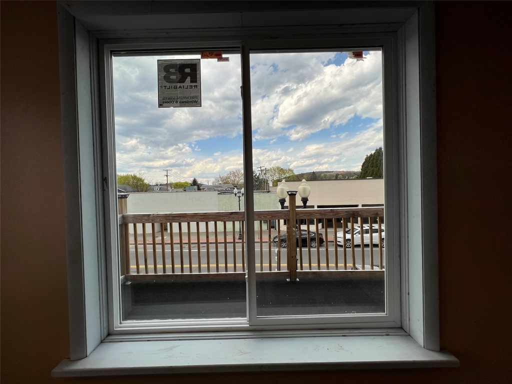 130 W Main Street - Photo 20