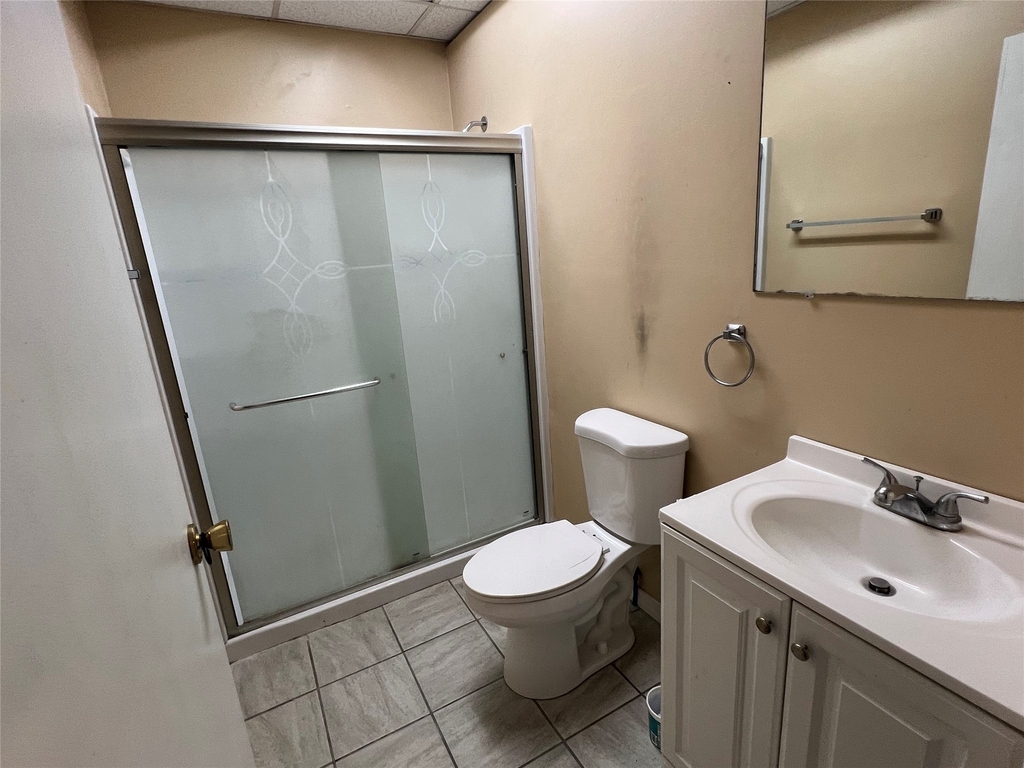 130 W Main Street - Photo 24