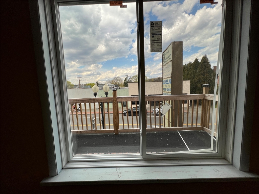 130 W Main Street - Photo 23