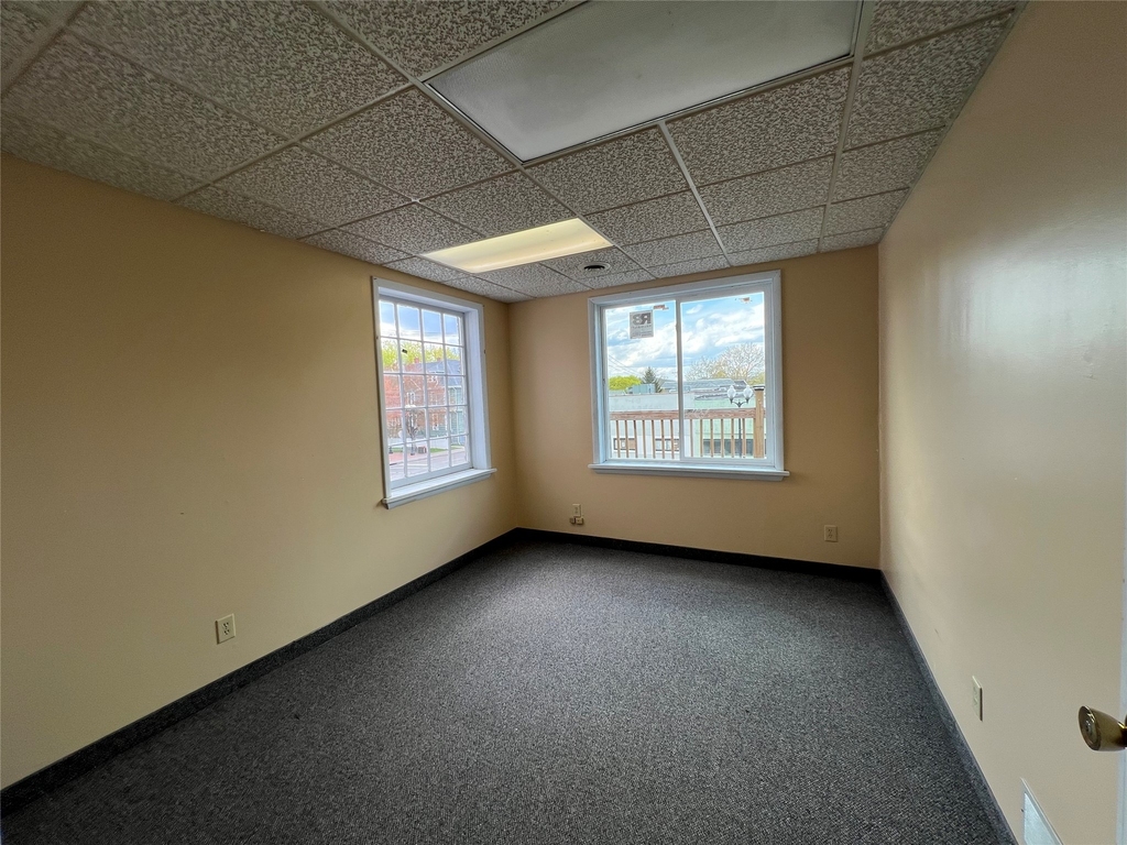 130 W Main Street - Photo 16