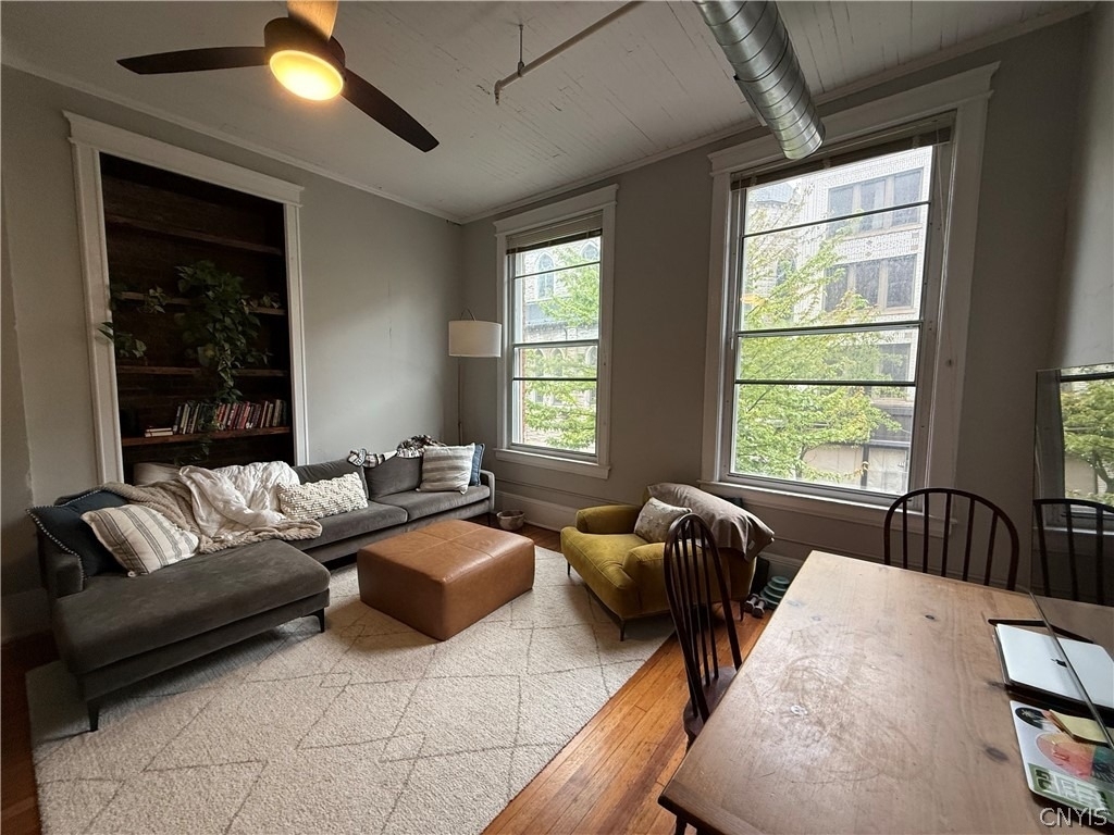 205 E Jefferson Street - Photo 7
