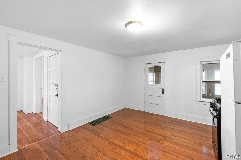 104 Kincaid Avenue - Photo 20