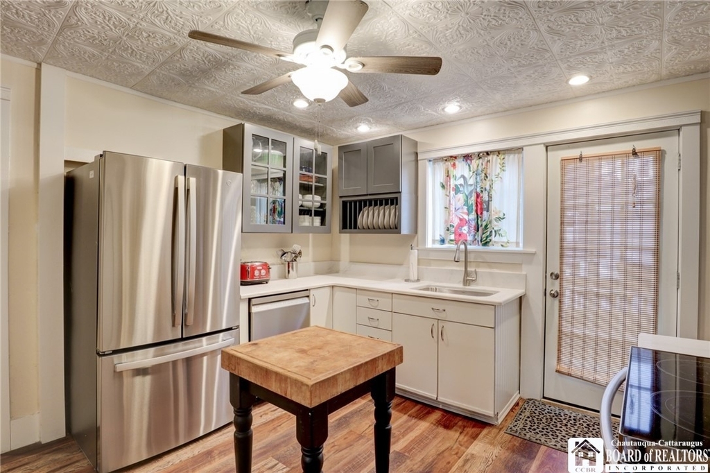 98 Forest Avenue - Photo 12