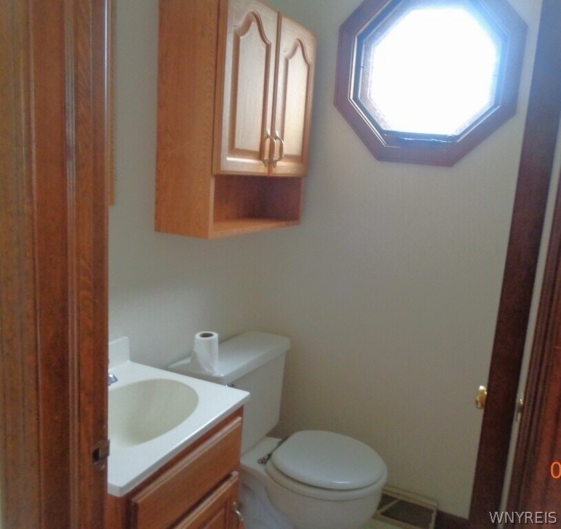 1425 Como Park Boulevard - Photo 5