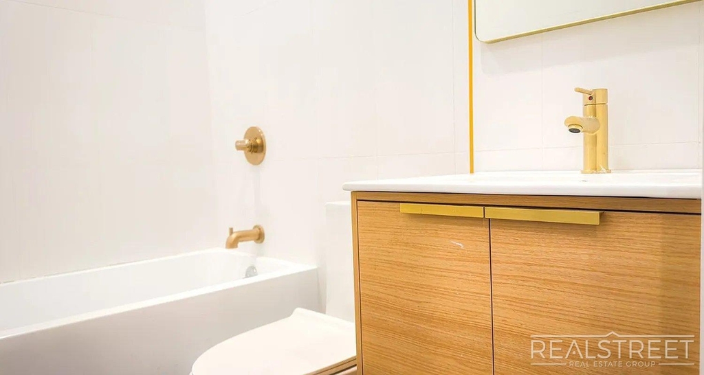 81 Beadel Street - Photo 10