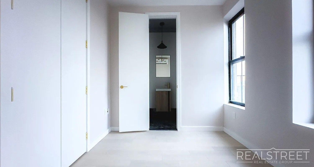 81 Beadel Street - Photo 9