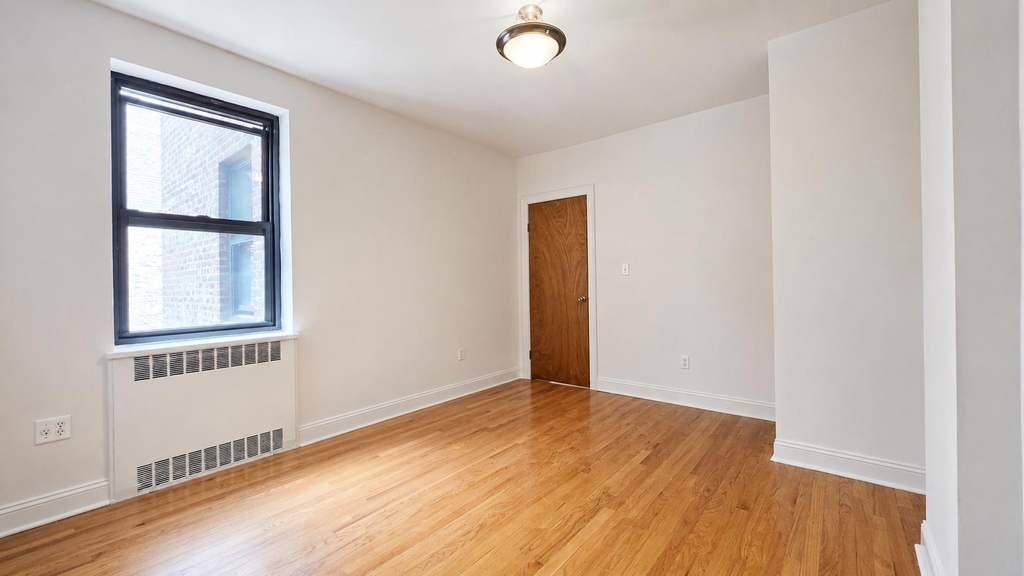 700 Fort Washington Avenue - Photo 8