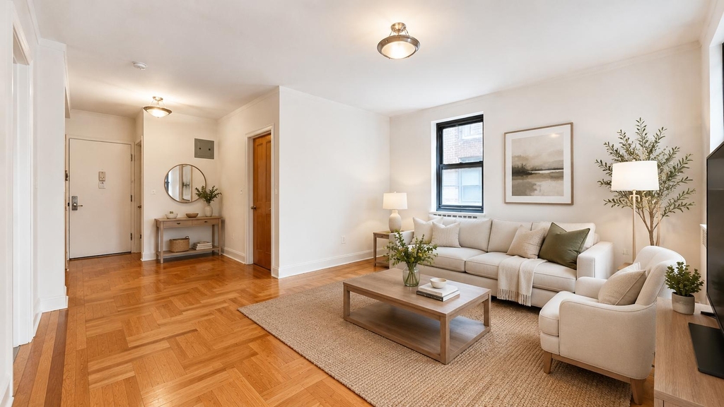 700 Fort Washington Avenue - Photo 2
