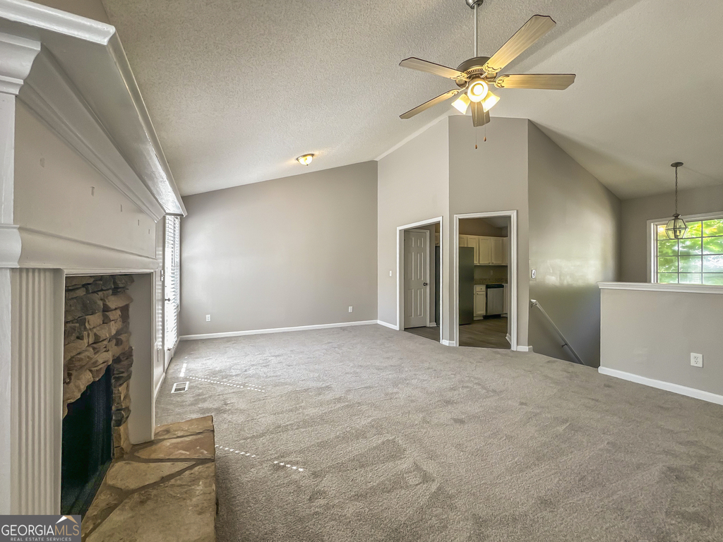 90 Greystone Circle - Photo 4