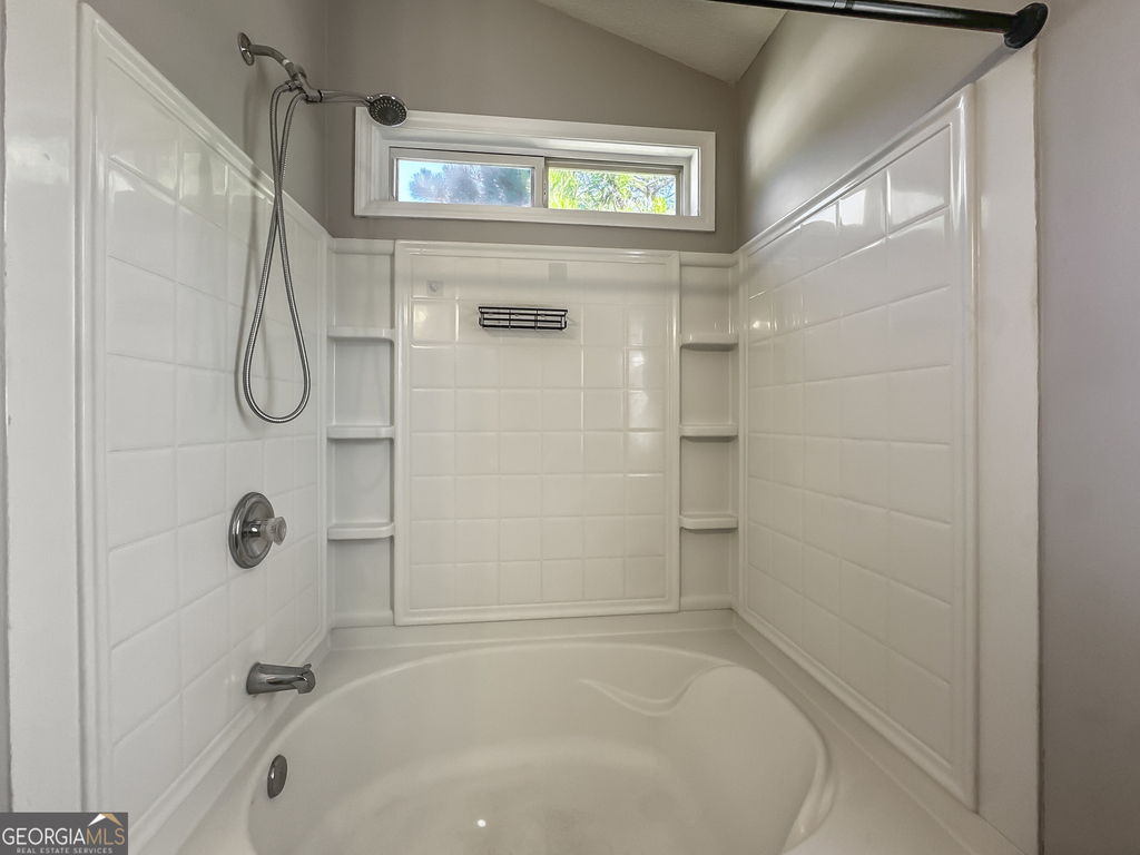 90 Greystone Circle - Photo 10