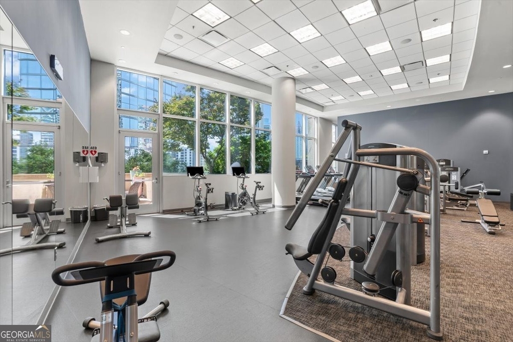 1080 Peachtree Street Ne - Photo 34