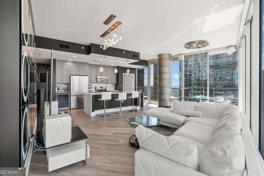 1080 Peachtree Street Ne - Photo 9