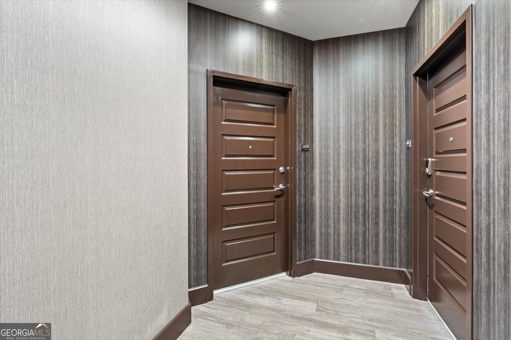 1080 Peachtree Street Ne - Photo 25