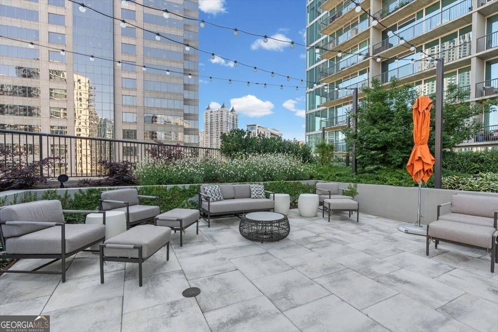 1080 Peachtree Street Ne - Photo 33