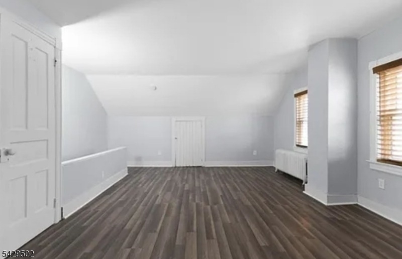 31 Glen Ave - Photo 8