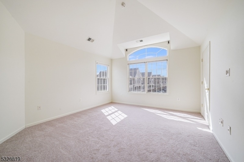 103 Crown Ct - Photo 12