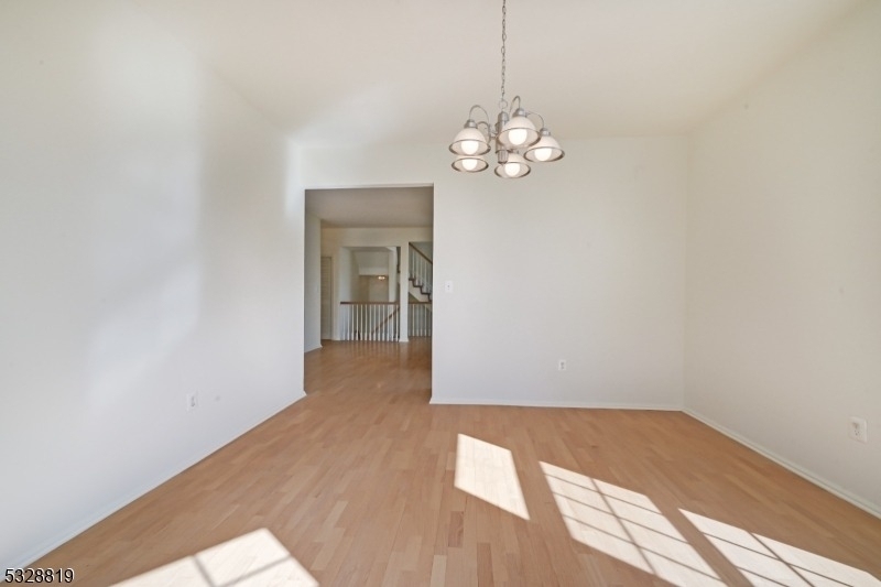 103 Crown Ct - Photo 11