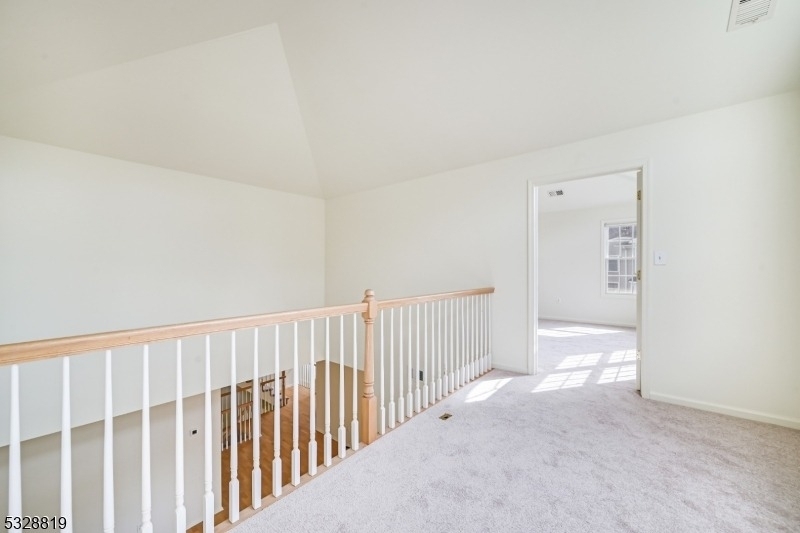 103 Crown Ct - Photo 15