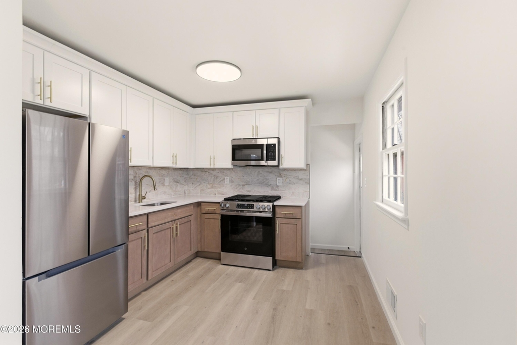 1041 Mulberry Place - Photo 7