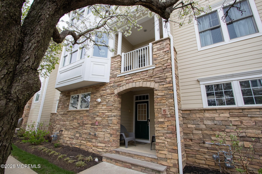 5 Grant Street - Photo 0