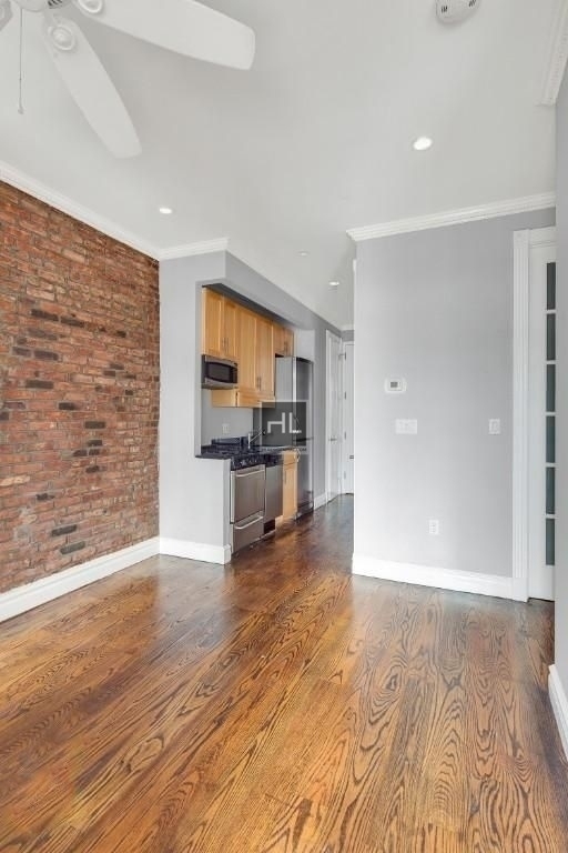 East 13th Street - Photo 2