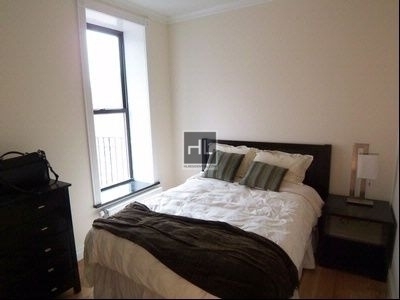 West 14th Street - Photo 3