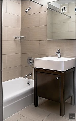 Second Avenue - Photo 6