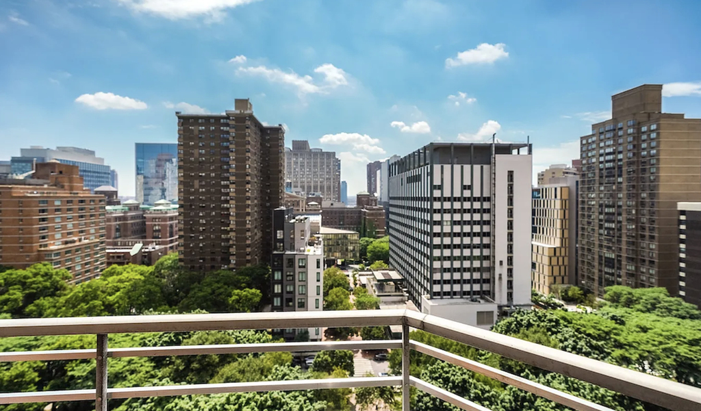 2nd Avenue - Photo 6