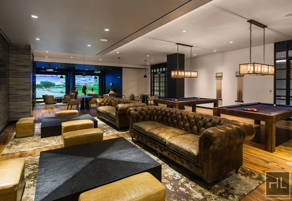 West 52nd Street - Photo 5