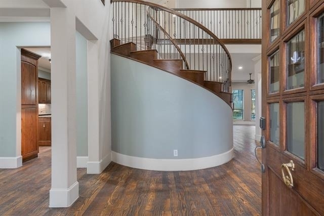 109 Meadowlands Drive - Photo 4