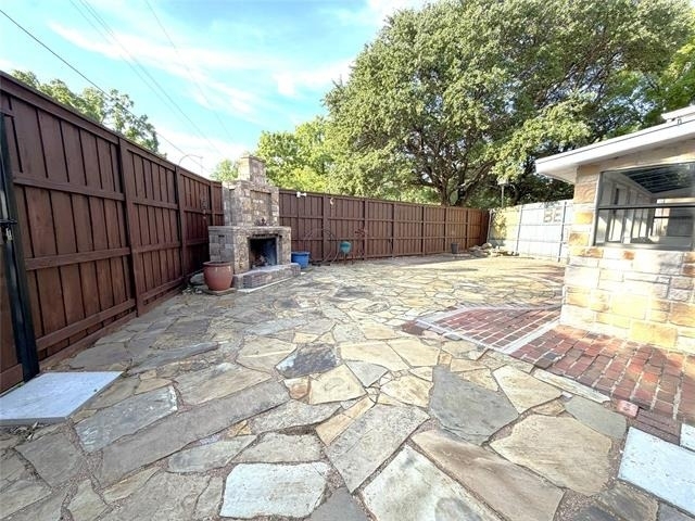 1725 Ashland Avenue - Photo 14