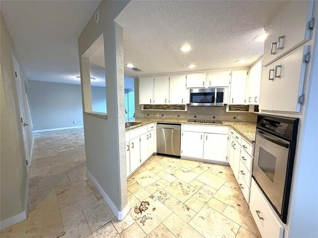 1725 Ashland Avenue - Photo 2