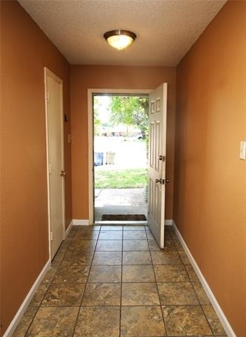 109 Australia Court - Photo 4