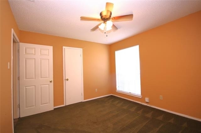 109 Australia Court - Photo 13