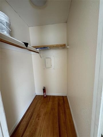 9801 Walnut Street - Photo 8