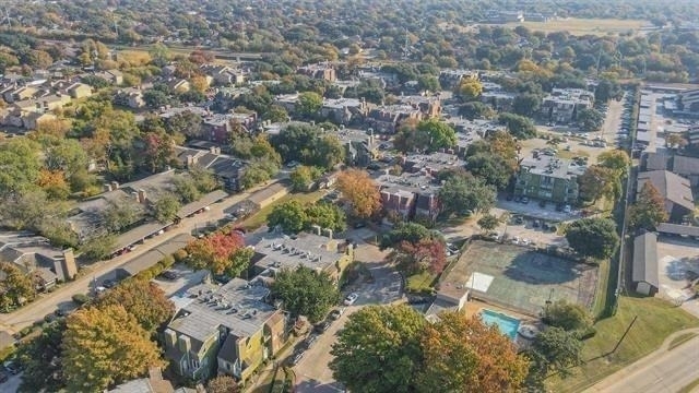 9801 Walnut Street - Photo 12