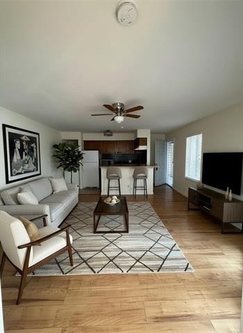 9801 Walnut Street - Photo 1