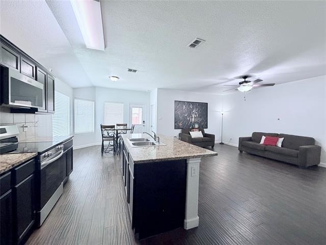 520 Cantebury Park Lane - Photo 6